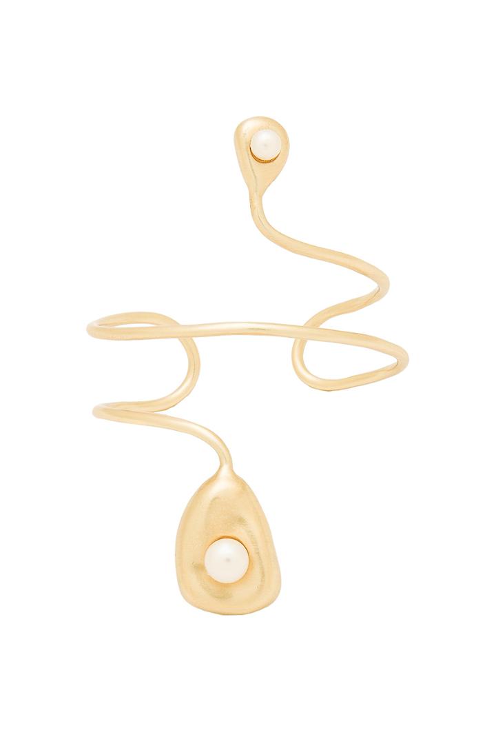 Leona Cuff