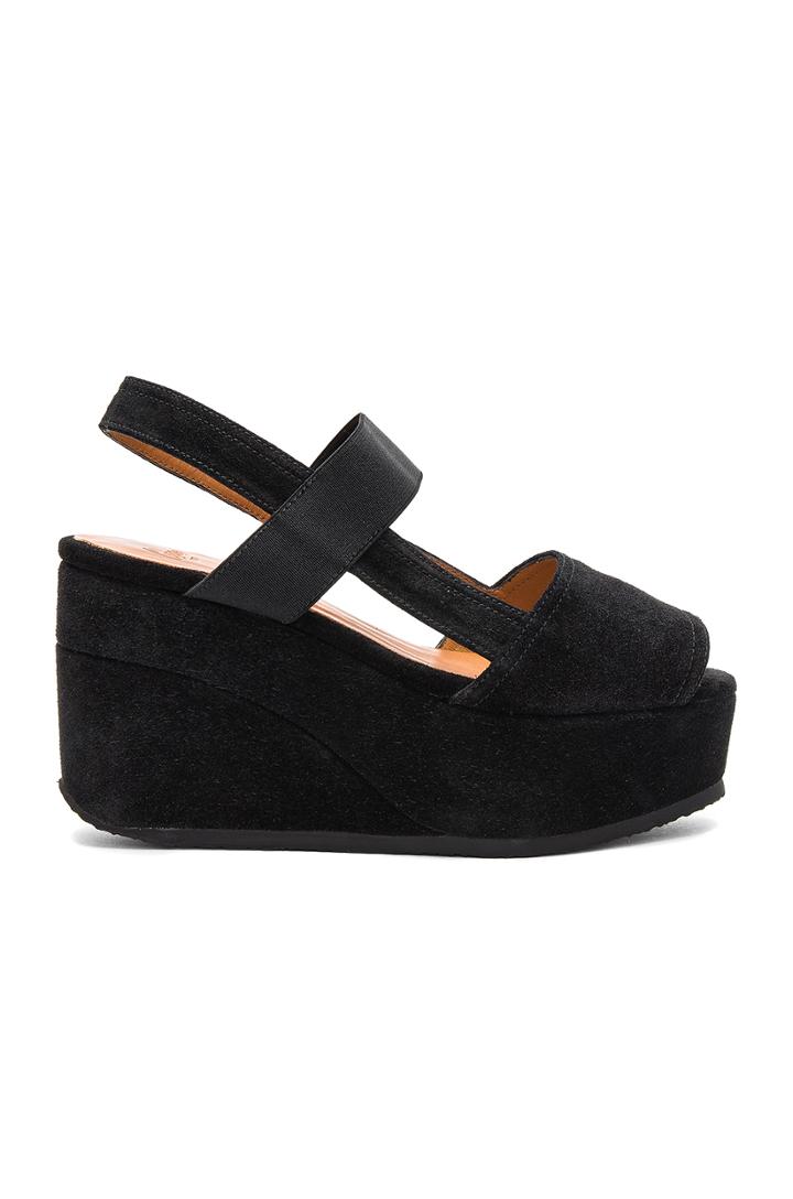 Yantai Sandal