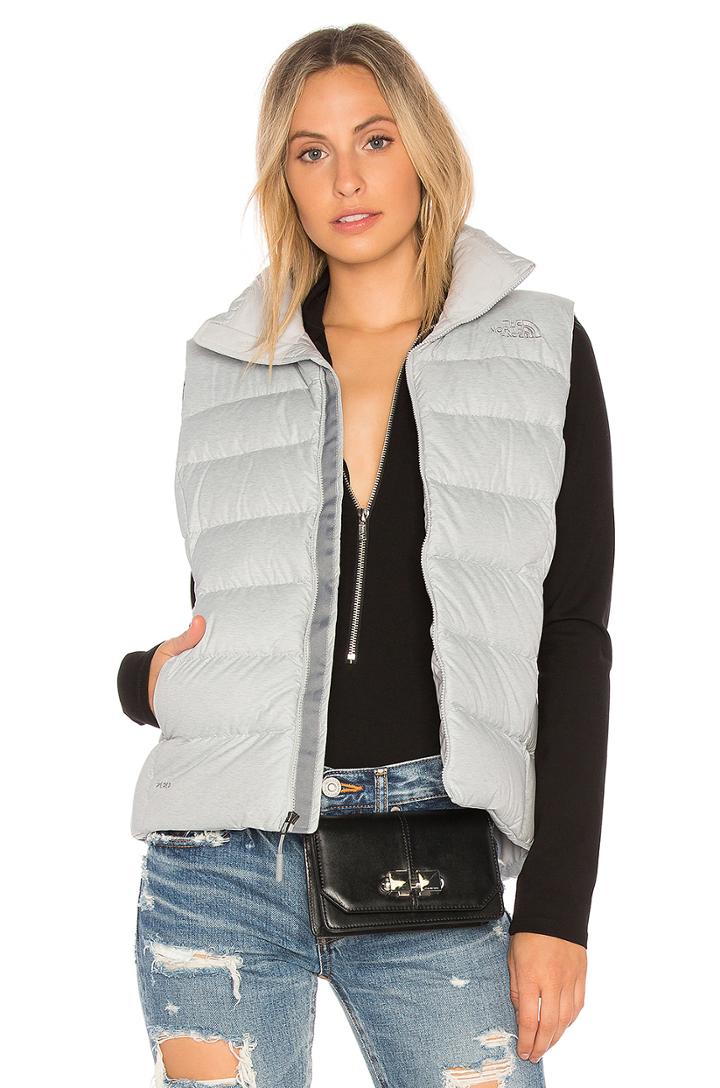 Nuptse Vest