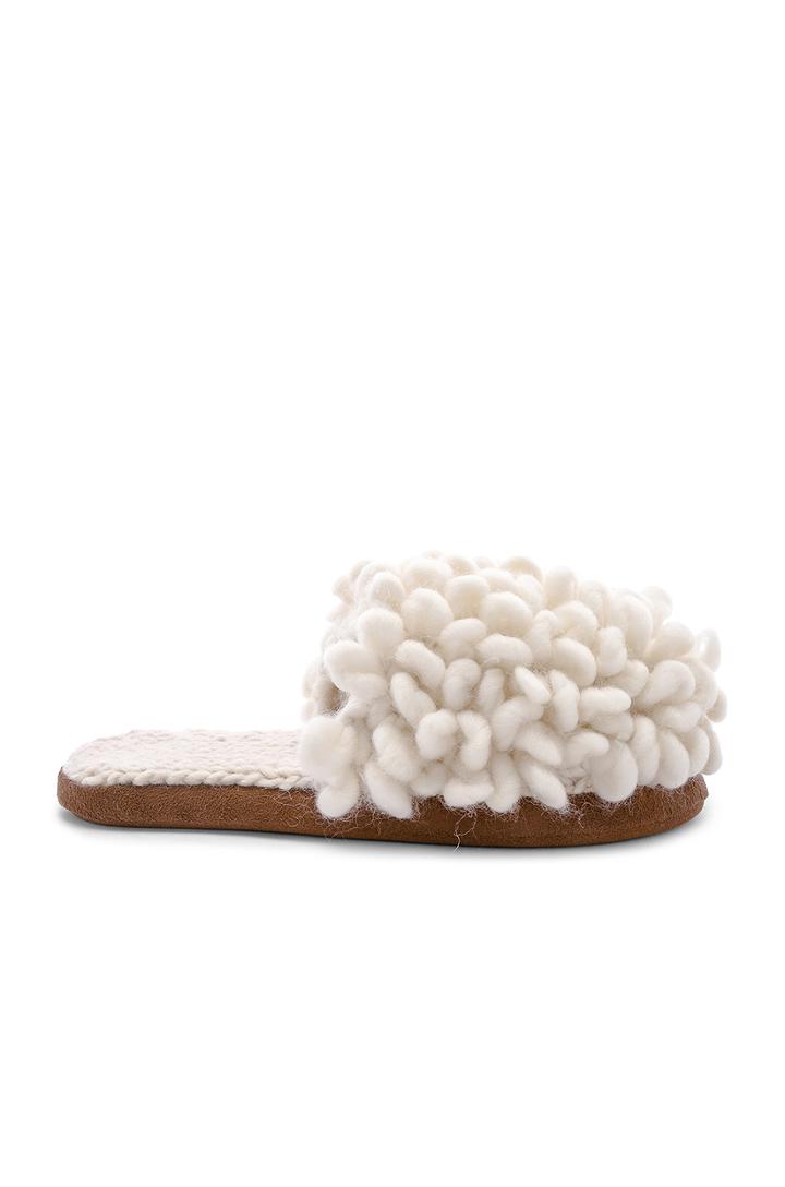 Loop Scuff Slipper