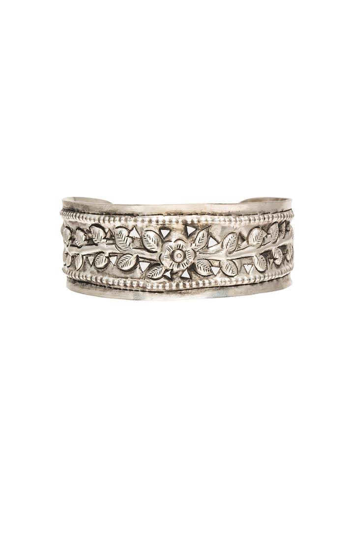 The Louisa Cuff