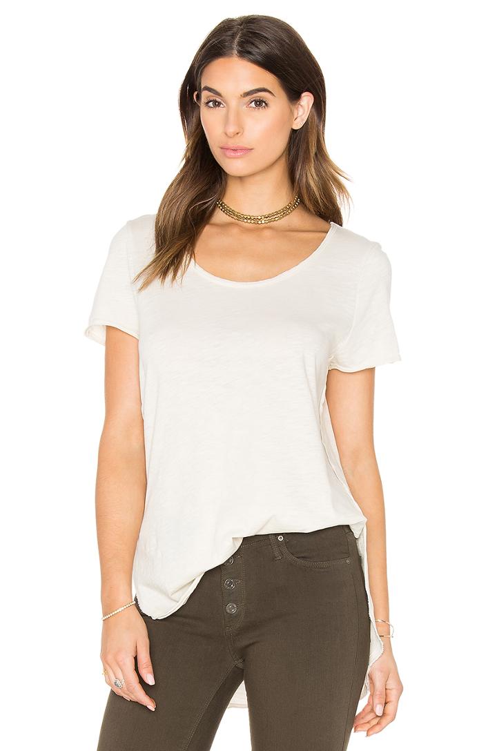 Short Sleeve Curve Hem Tee
