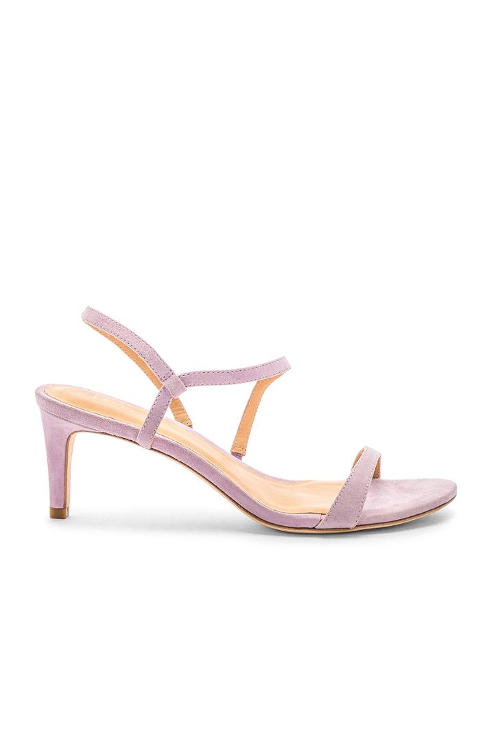 Madi Heel