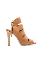 Play Along Heel