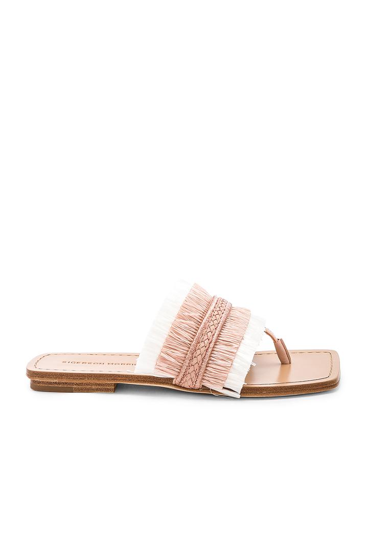 Avis Sandal