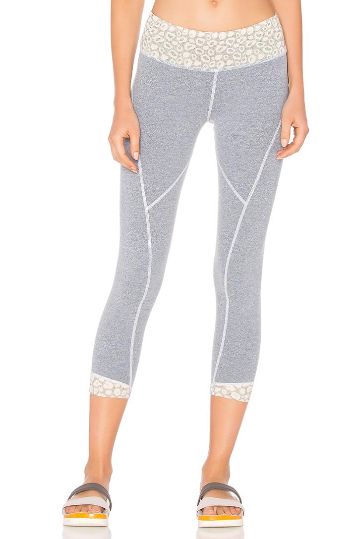 Cheetah Rhythm Capri