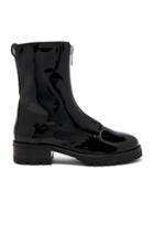 Dustin Boot