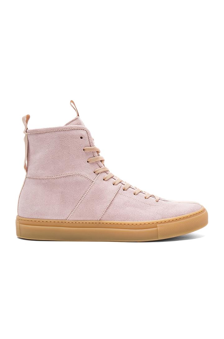 High Top Roamer
