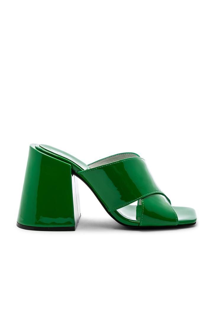 Immense Heel