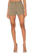 Calila Short