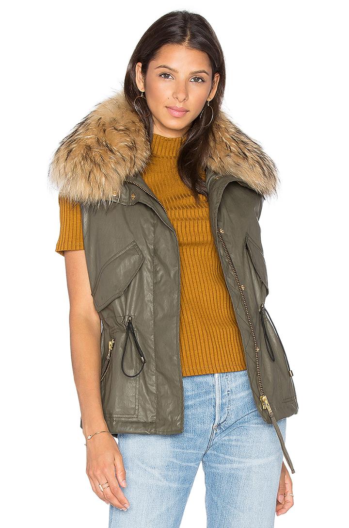 Dakota Vest With Asiatic Raccoon Fur