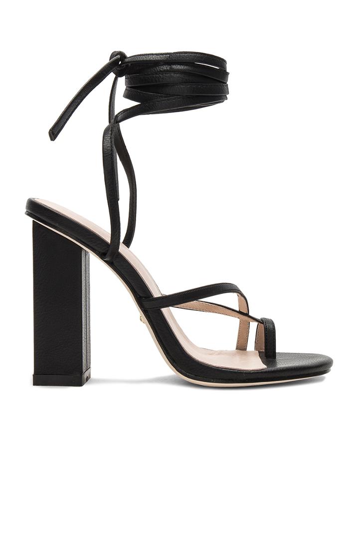 Anthea Heel