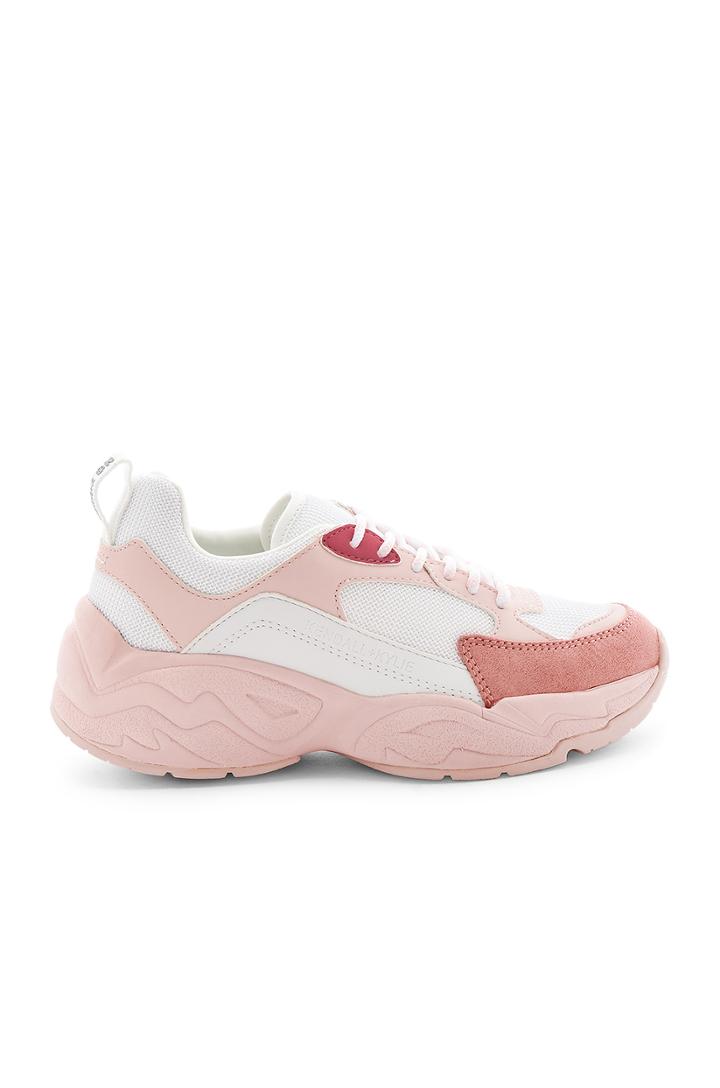 Focus Sneaker