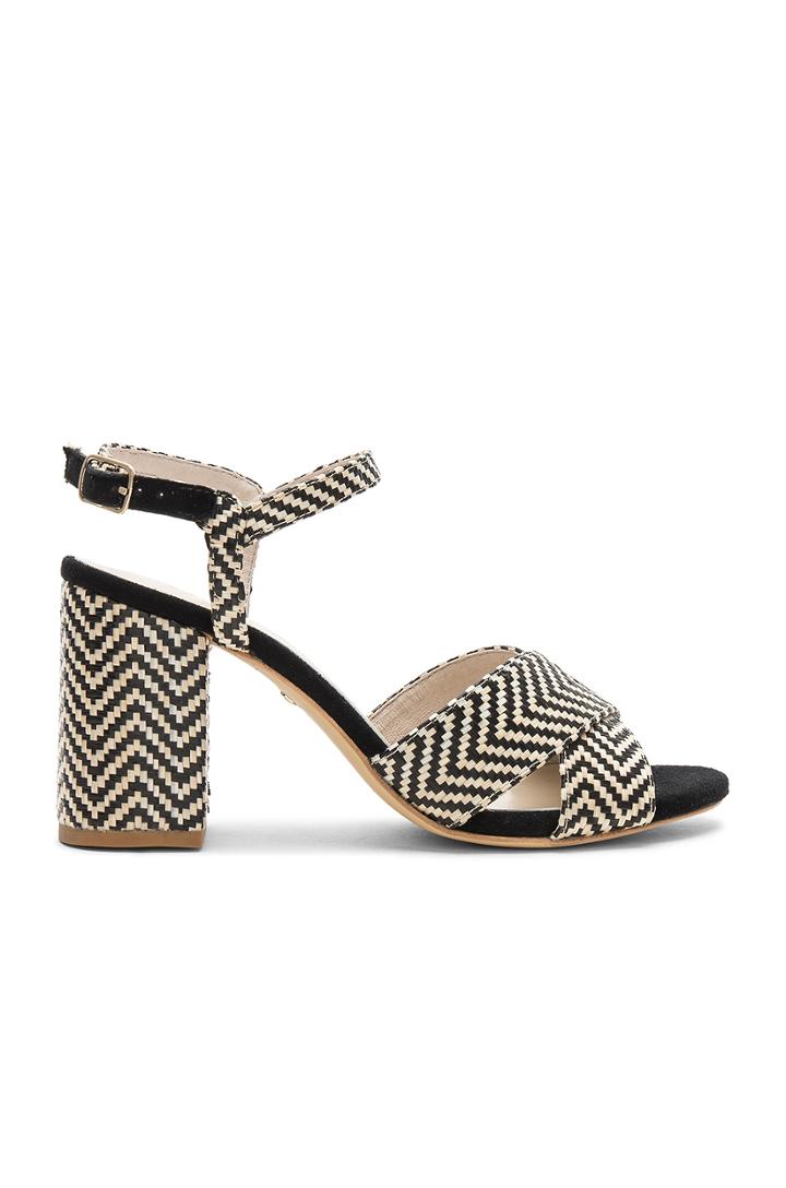 Dorado Sandal