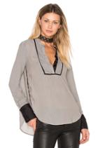 Pebble Crepe Free Bird Top