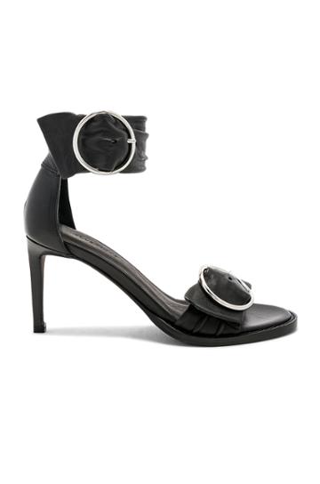 Irma Heel