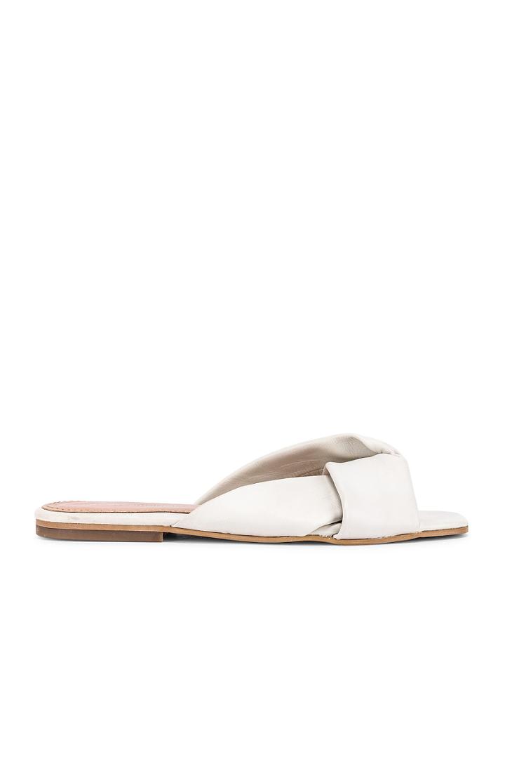 Lynx Sandal