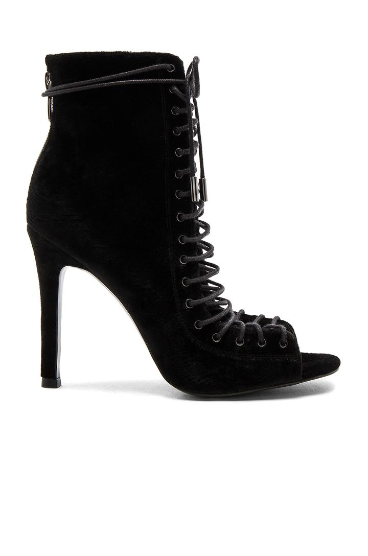 Ginny Bootie