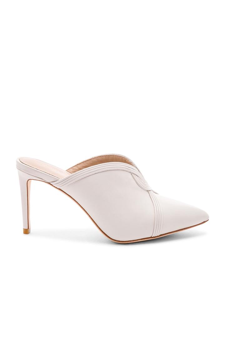 Lianne Mule