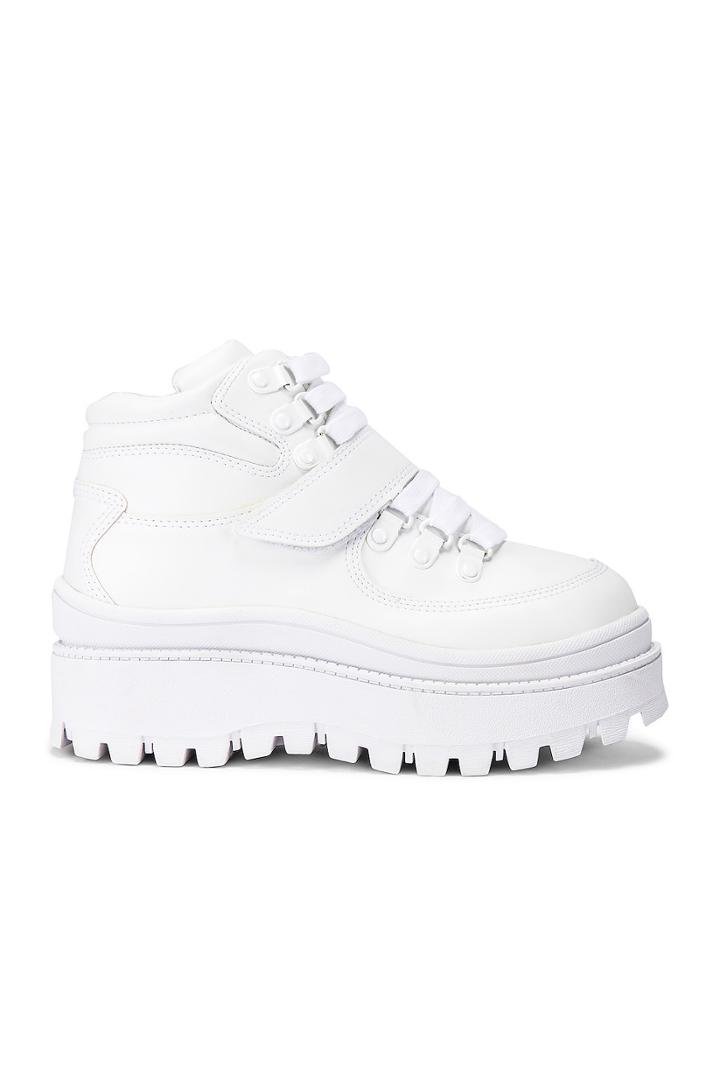 Top Peak Hiking Boot