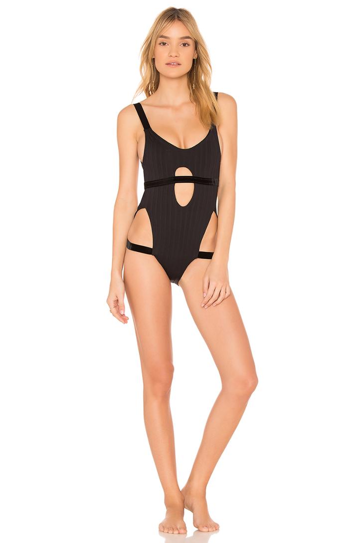 Lila One Piece