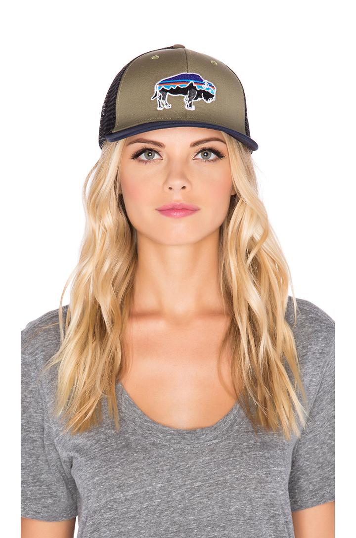 Fitz Roy Bison Trucker