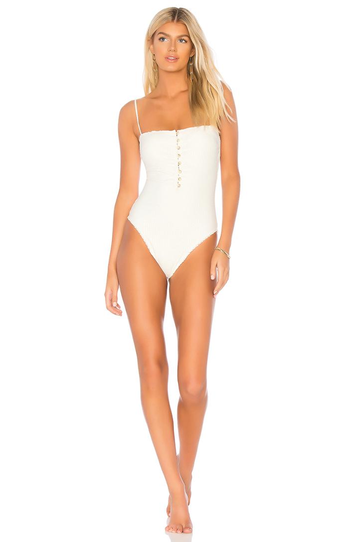 Scales Button One Piece