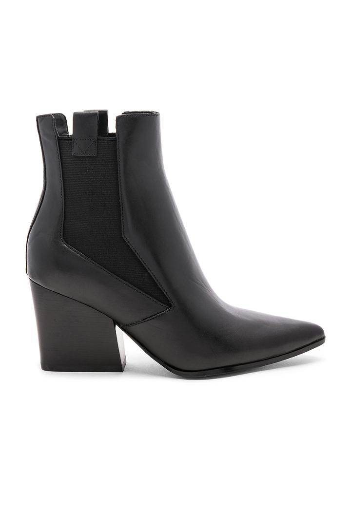 Finigan Boot