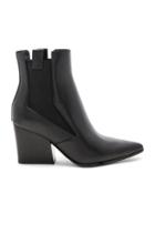 Finigan Boot