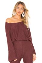 X Revolve Lounge Top