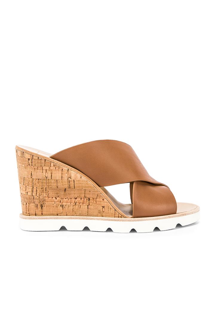 Lida Wedge