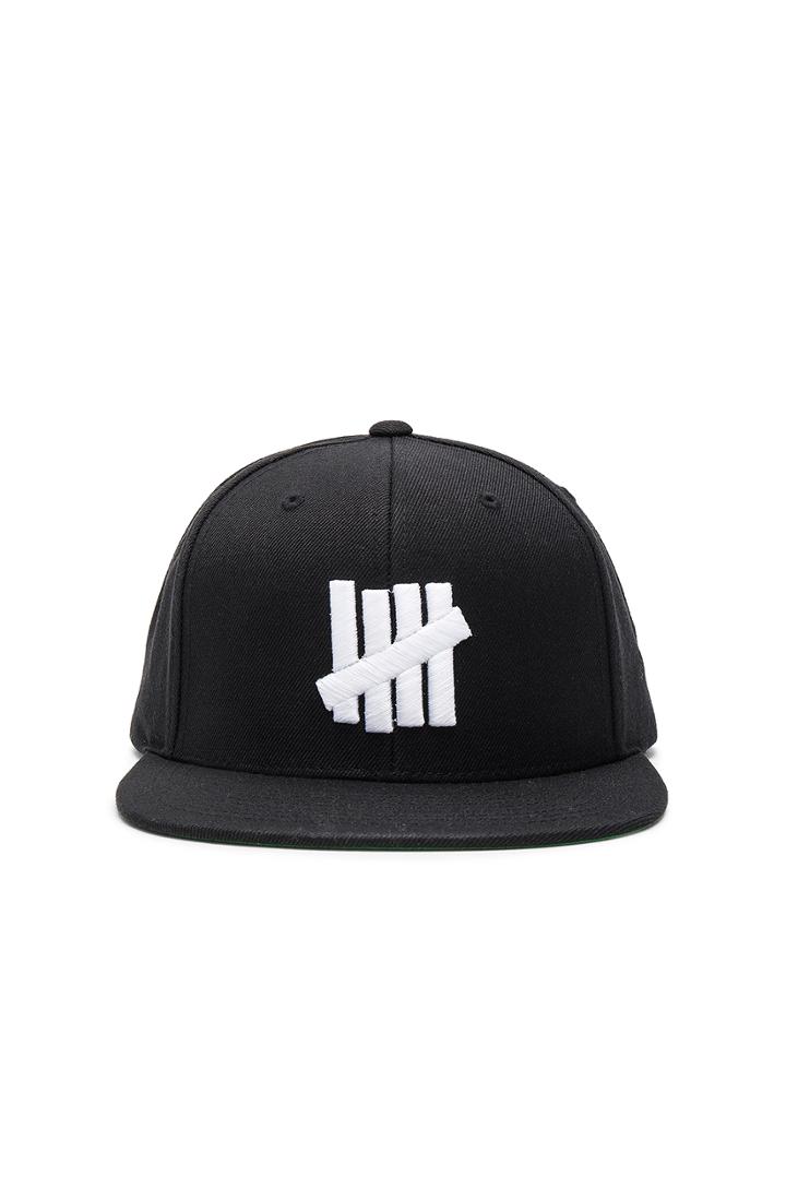 5 Strike Hat
