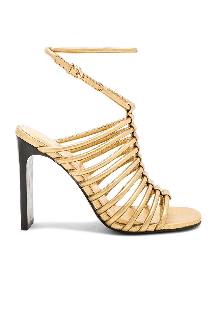 Ilyssa Heel