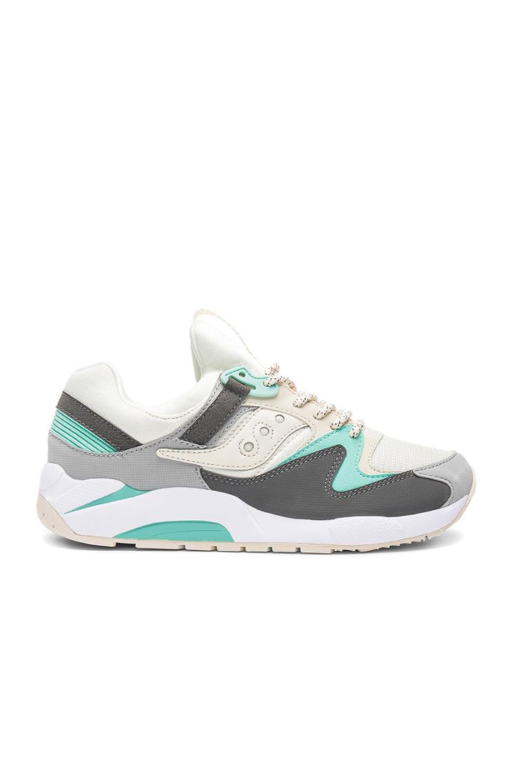 Grid 9000