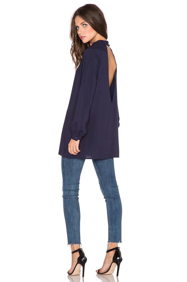 Cut Out Top