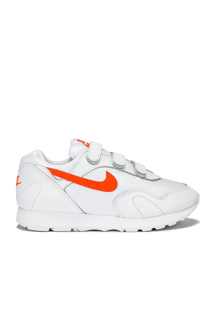 Women's Outburst V Sneaker