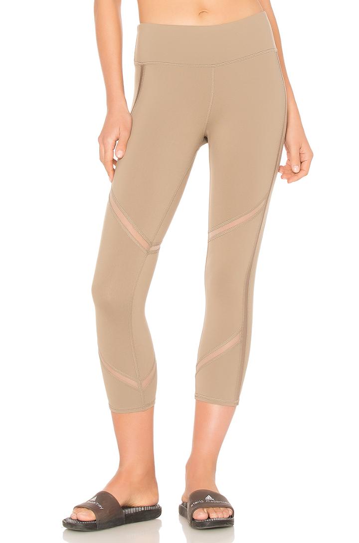 Continuity Capri Legging