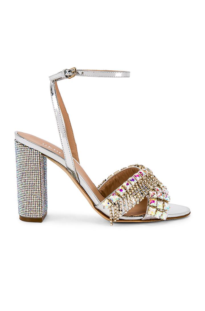 Alexine Heel