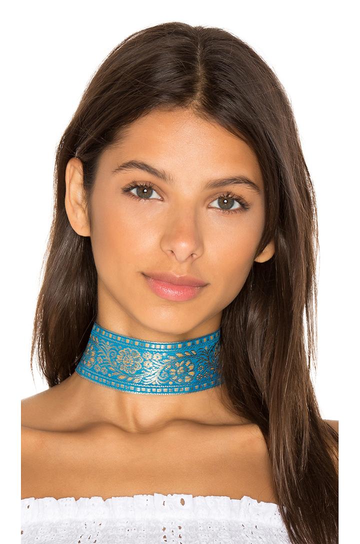 Marari Choker