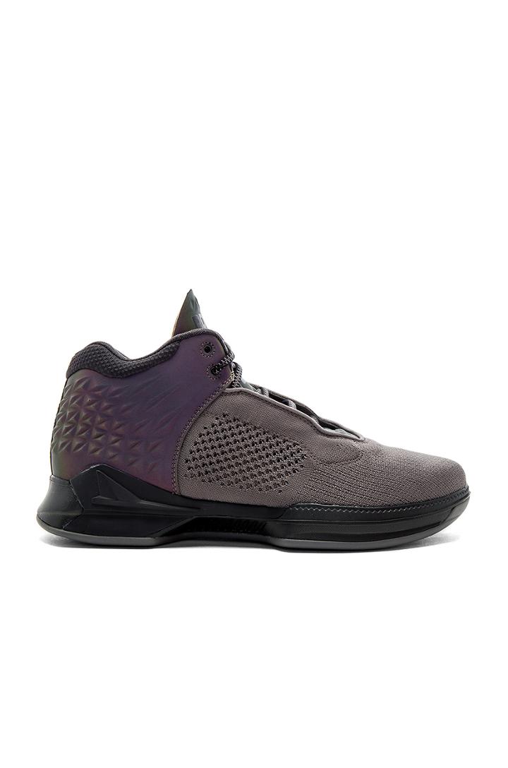 X Revolve J Crossover 2 Northern Lights
