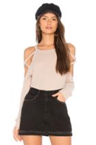 Stappy Shoulder Top