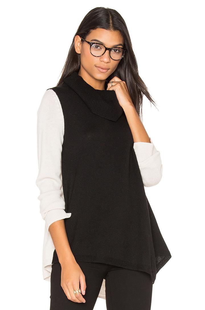 Waris Sweater