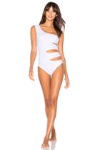 Delphine One Piece