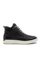 Arc Sneaker