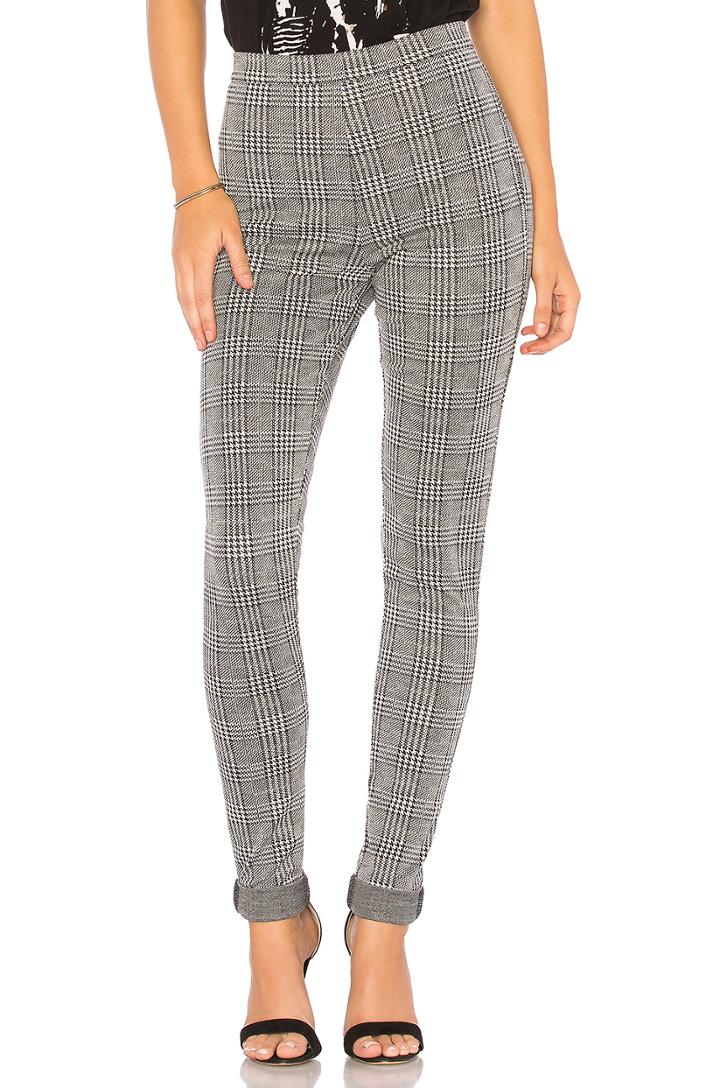 Jada Pant