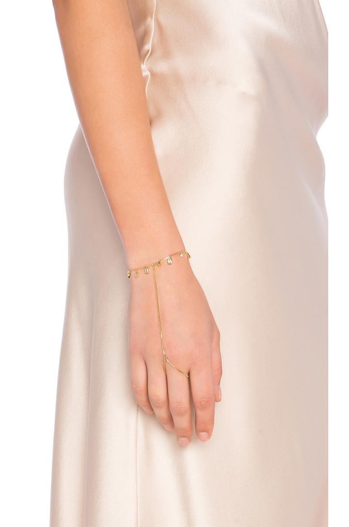 The Hanging Gem Handpiece