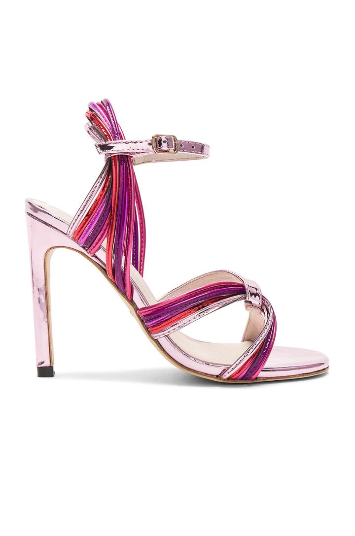 Atalie Heel