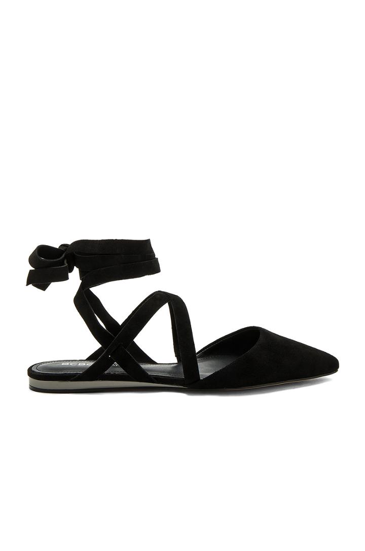Noel Flat