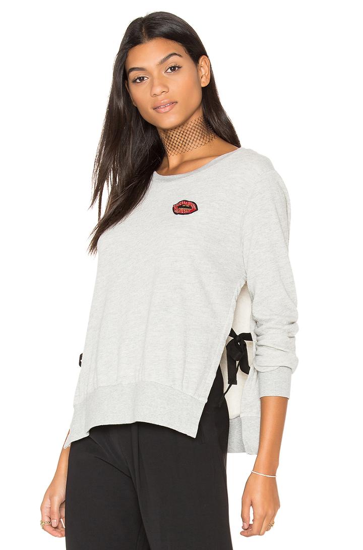 Side Slide Crew Neck Lip Sweatshirt
