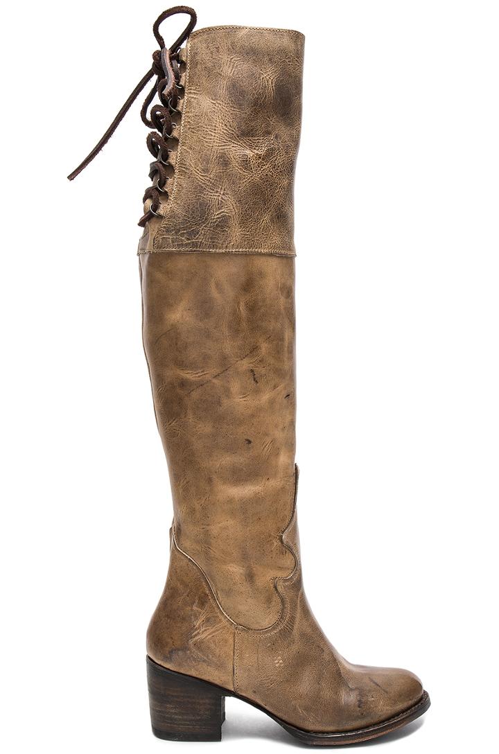 Rolls Boot